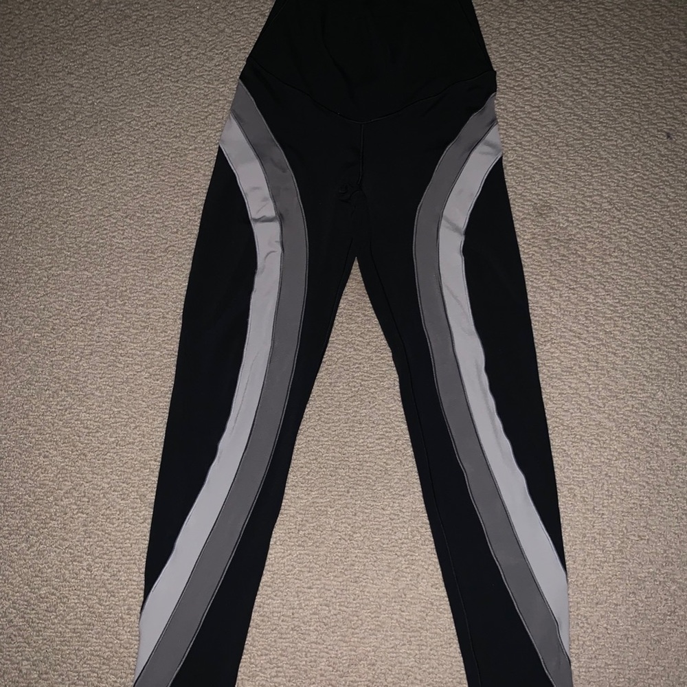 Aerie chill Play move leggings size Small